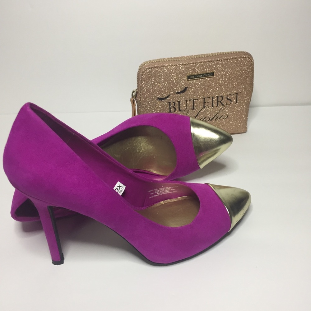 Mossimo Supply Co. Fushia / Gold Pointy Toe Pumps
